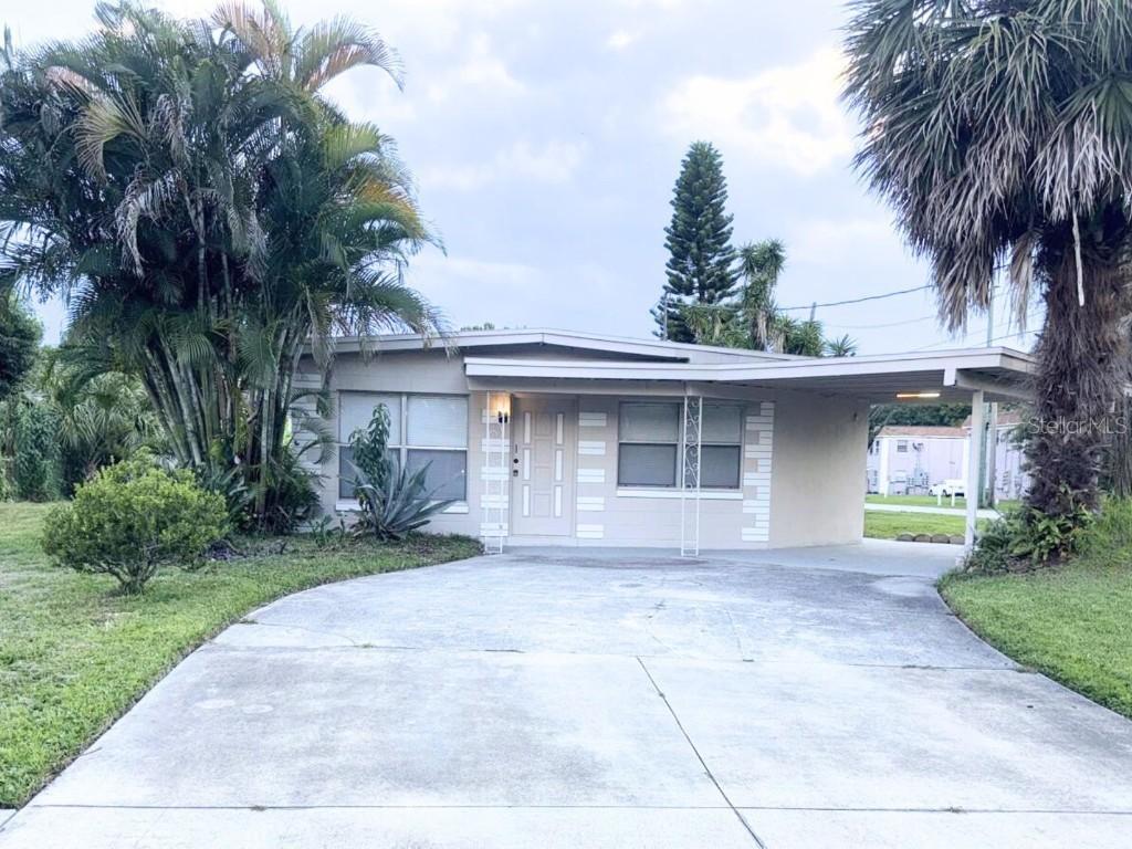 1014 N Solandra Dr., Orlando, FL 32807