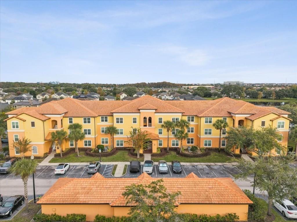 5451 Vineland Rd. #2305, Orlando, FL 32811