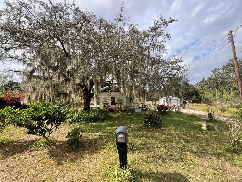 1701 Sanford St., Lake Wales, FL 33859