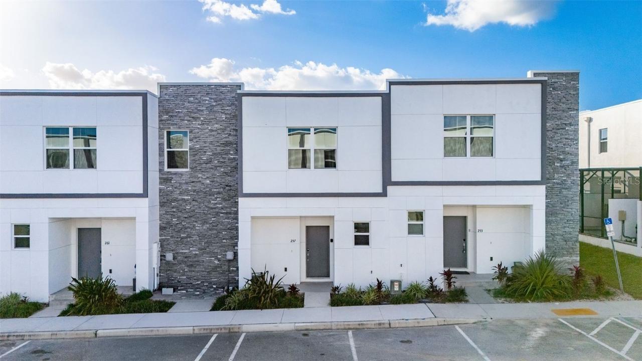 257 Famagusta Dr., Davenport, FL 33896