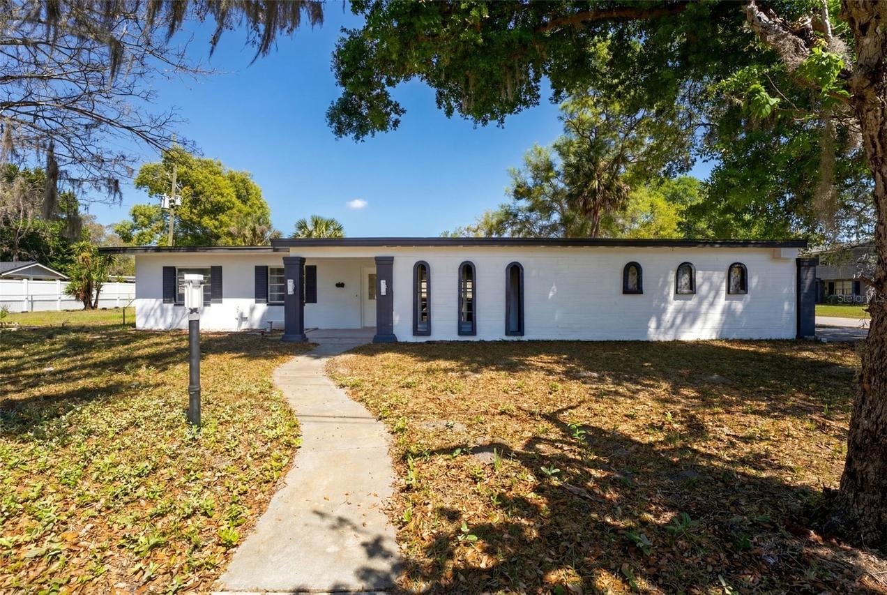 2065 Derbyshire Rd., Maitland, FL 32751