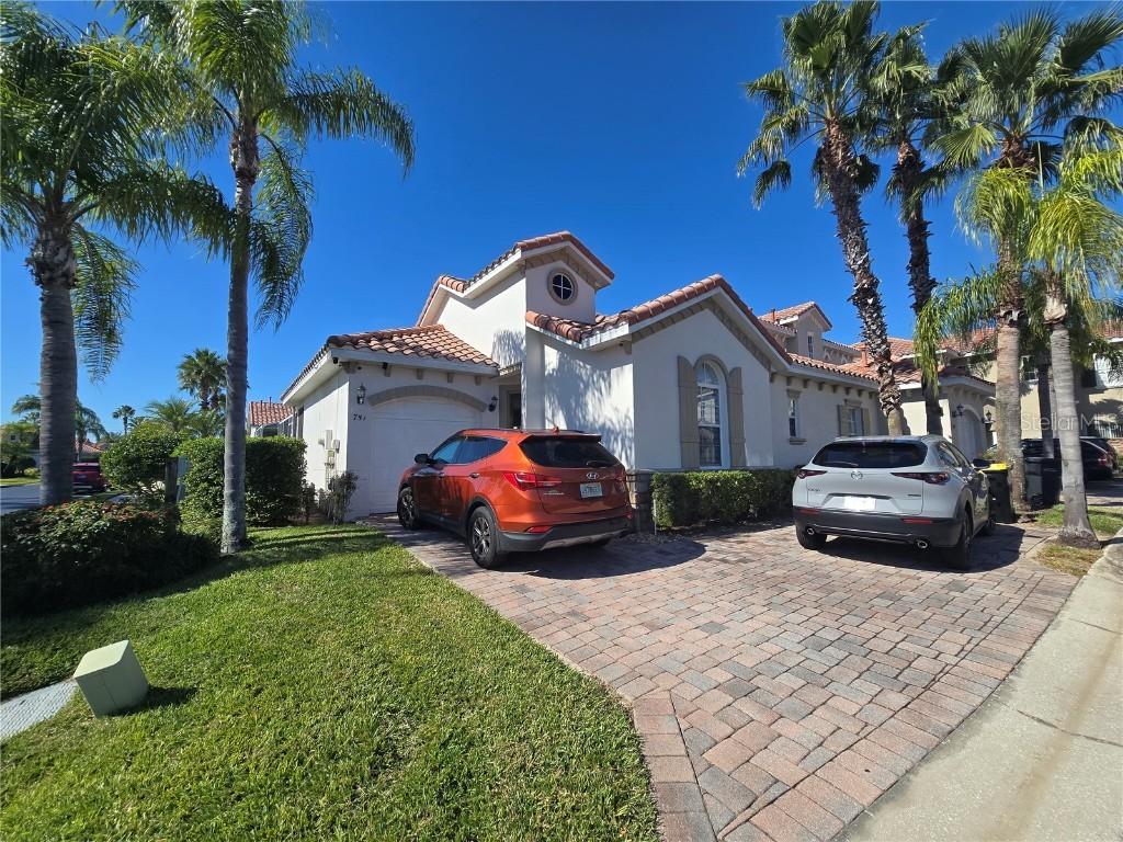 751 Brunello Dr., Davenport, FL 33897