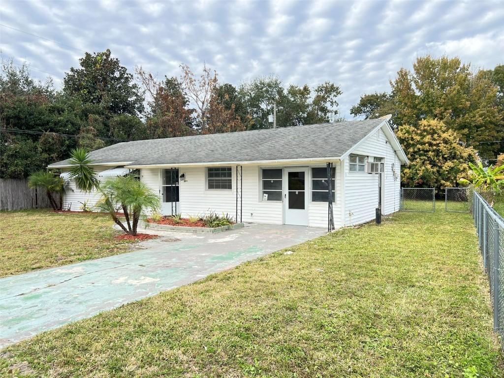 775 Park Ln., Kissimmee, FL 34741