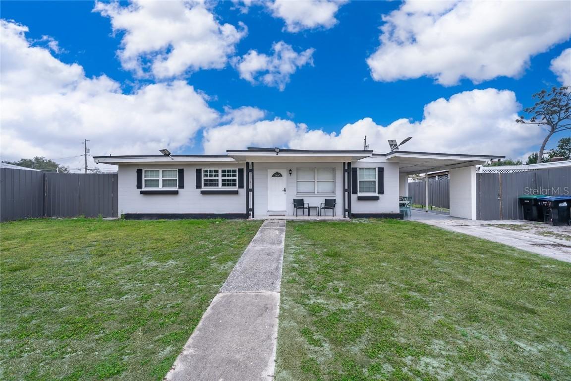 417 Capehart Dr., Orlando, FL 32822