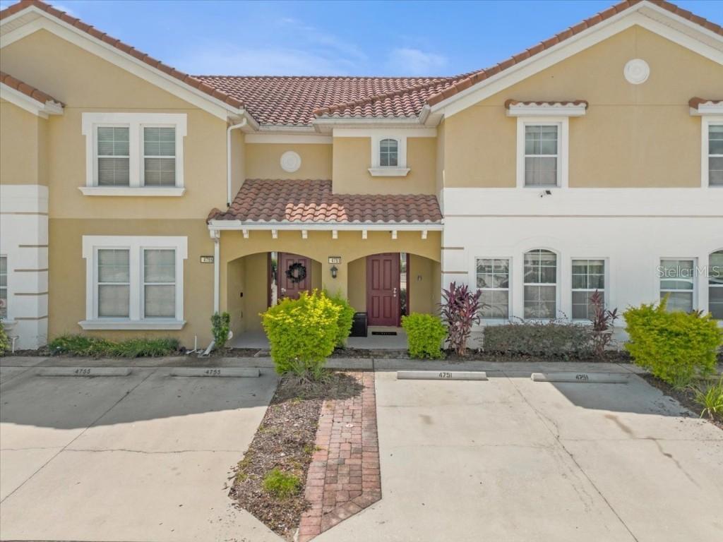 4735 Terrasonesta Dr., Davenport, FL 33837