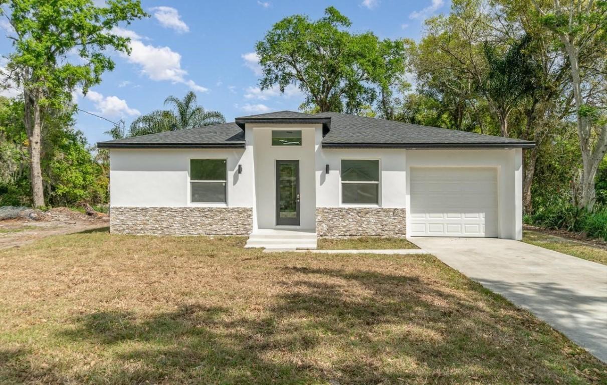1215 Crawford Ave., St Cloud, FL 34769