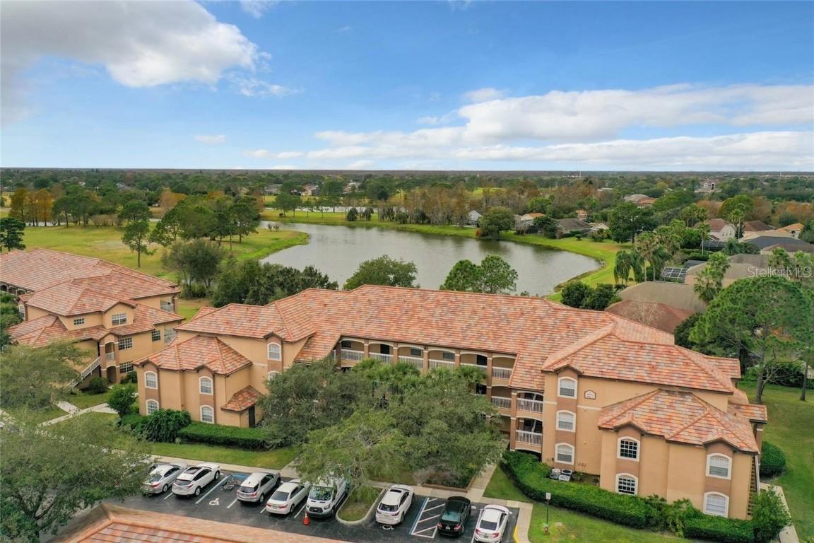 13941 Fairway Island Dr Dr. #713, Orlando, FL 32837