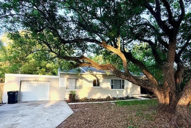 1513 Renee Ave., Orlando, FL 32825