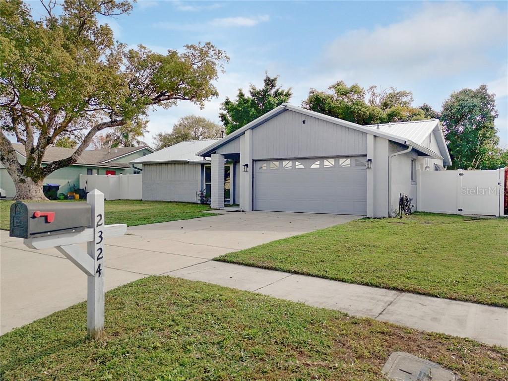 2324 Woodleaf Ct., Orlando, FL 32837