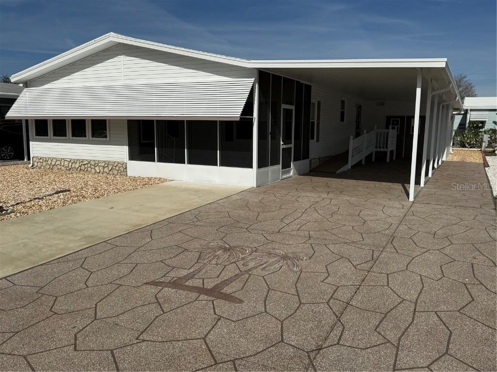 153 Nesbitt Park Ave., Davenport, FL 33897