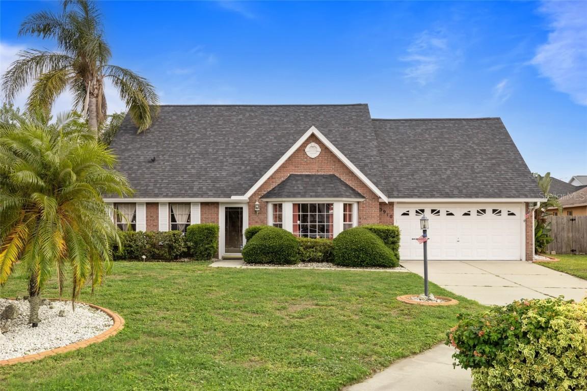 3910 77th Pl., Sarasota, FL 34243