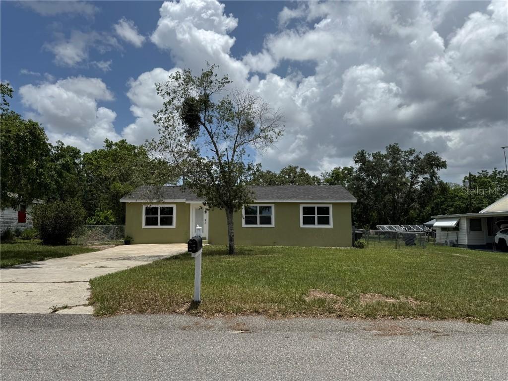 2549 Olive Ave., Lake Wales, FL 33898