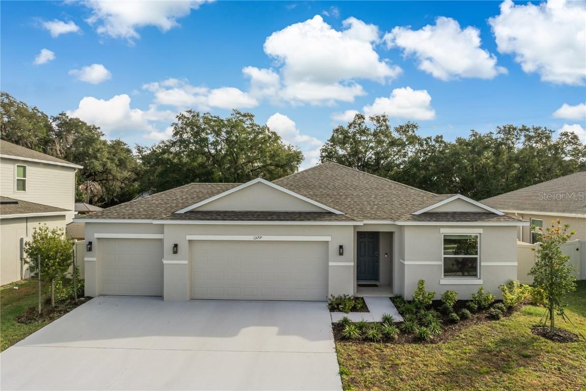 1377 Levy Bend Dr., Kissimmee, FL 34744
