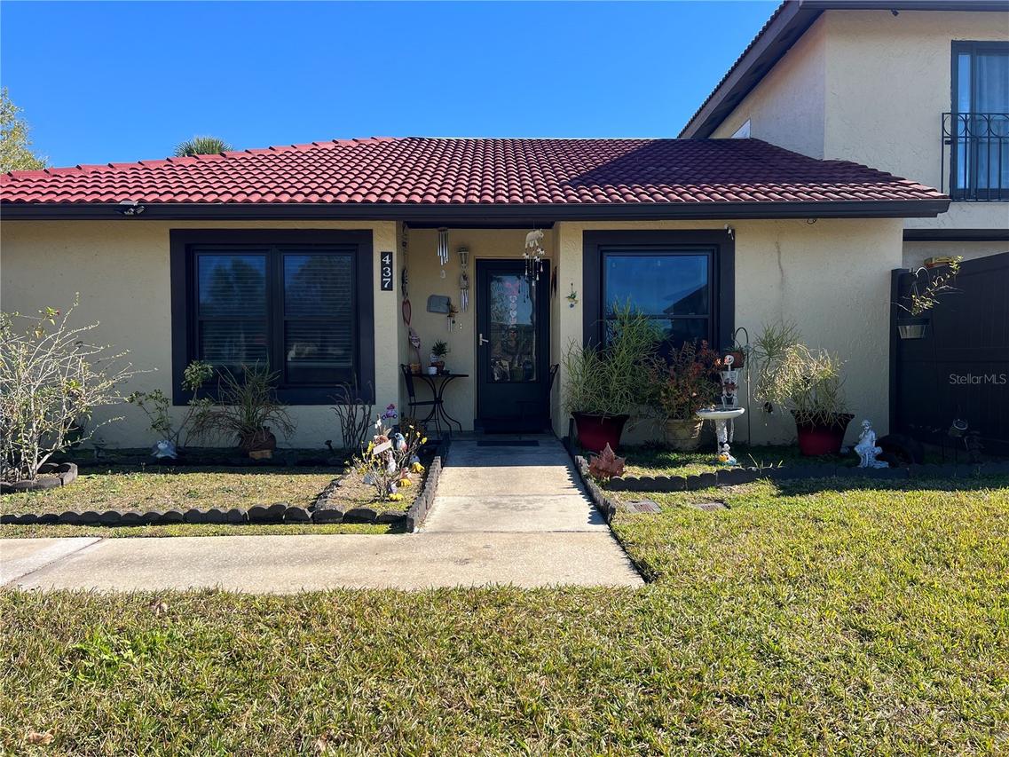 437 Hunter Cir., Kissimmee, FL 34758