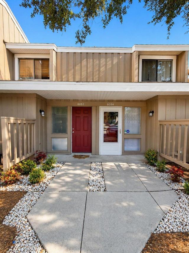 6082 Peregrine Ave. #D11, Orlando, FL 32819