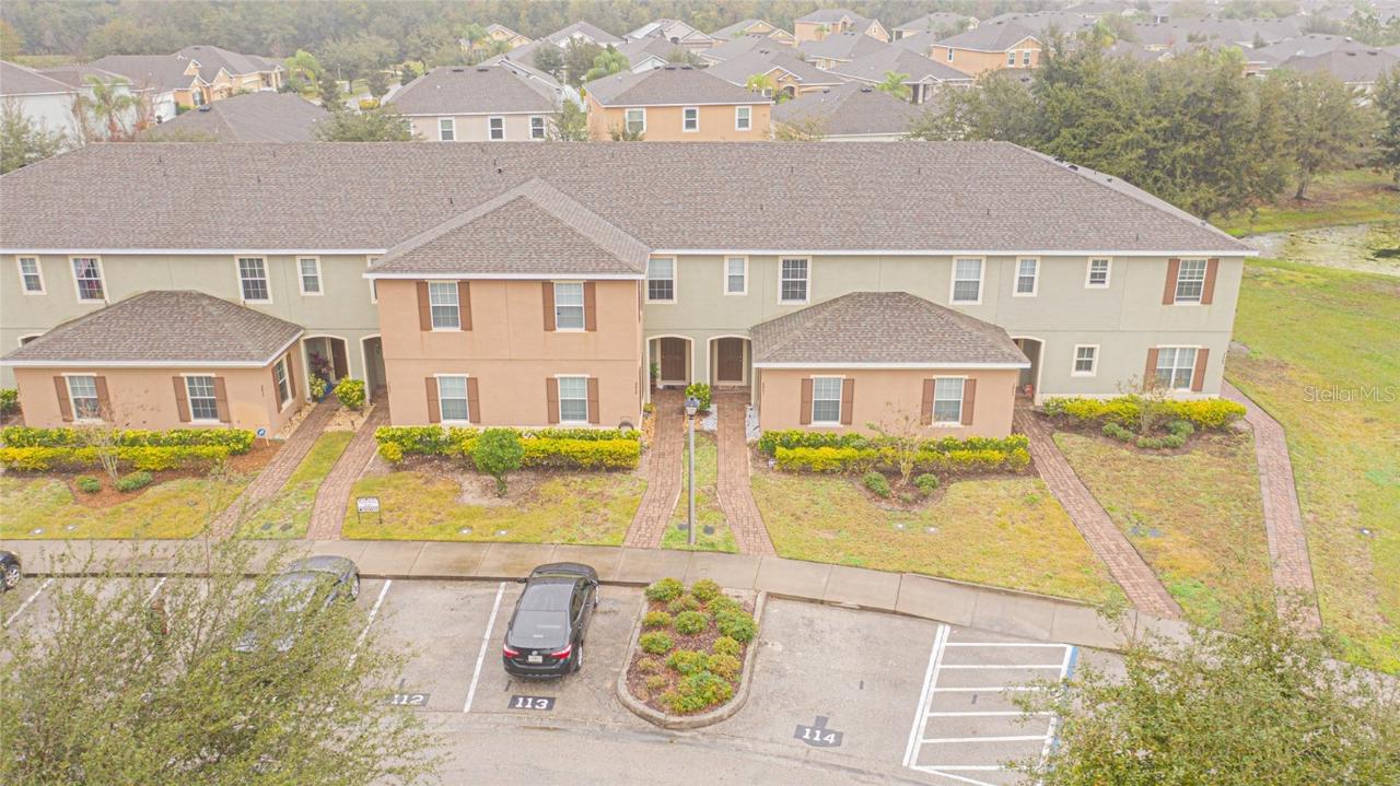 2861 Sunstone Dr., Kissimmee, FL 34758