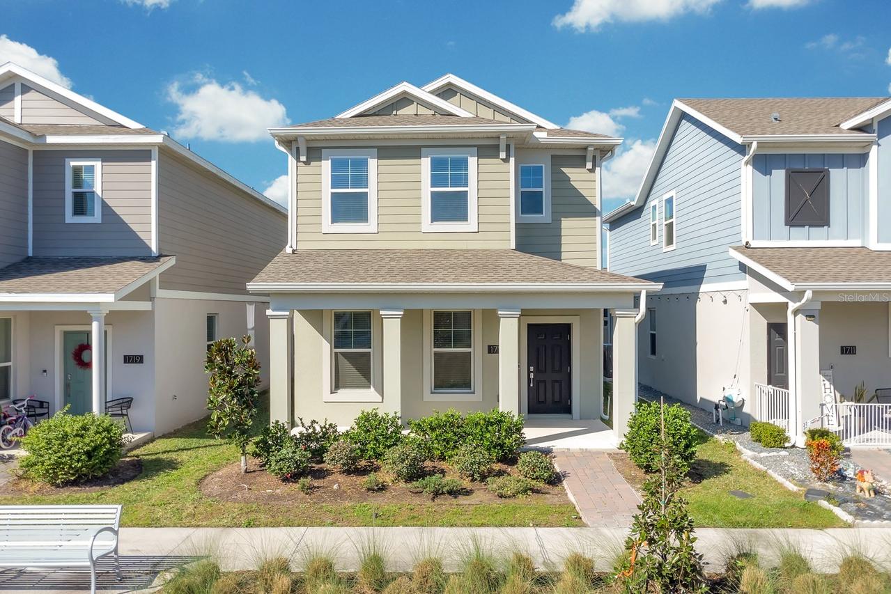 1715 Happiness Row, Kissimmee, FL 34744