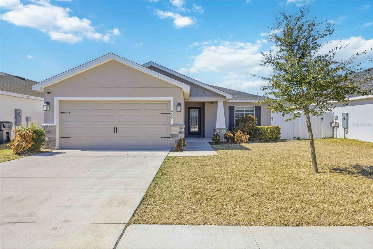 1035 Tropea Ln., Auburndale, FL 33823