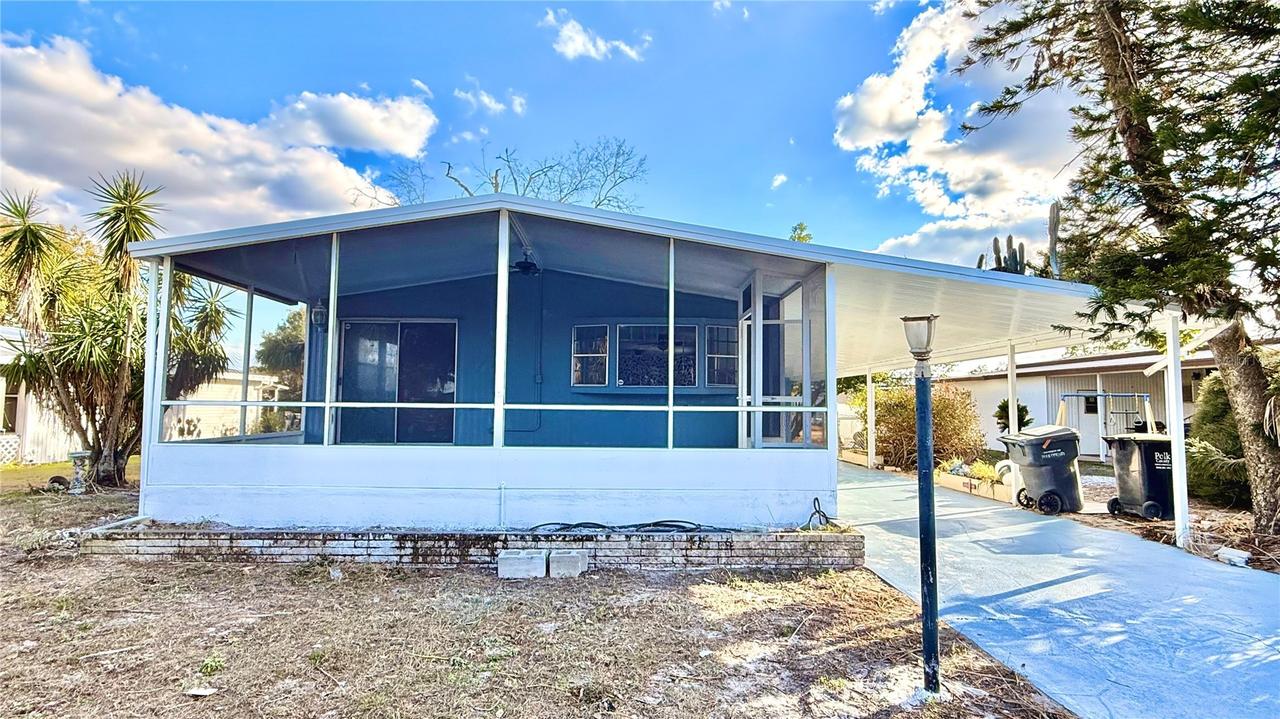 202 Caloosa Lake Cir., Lake Wales, FL 33859