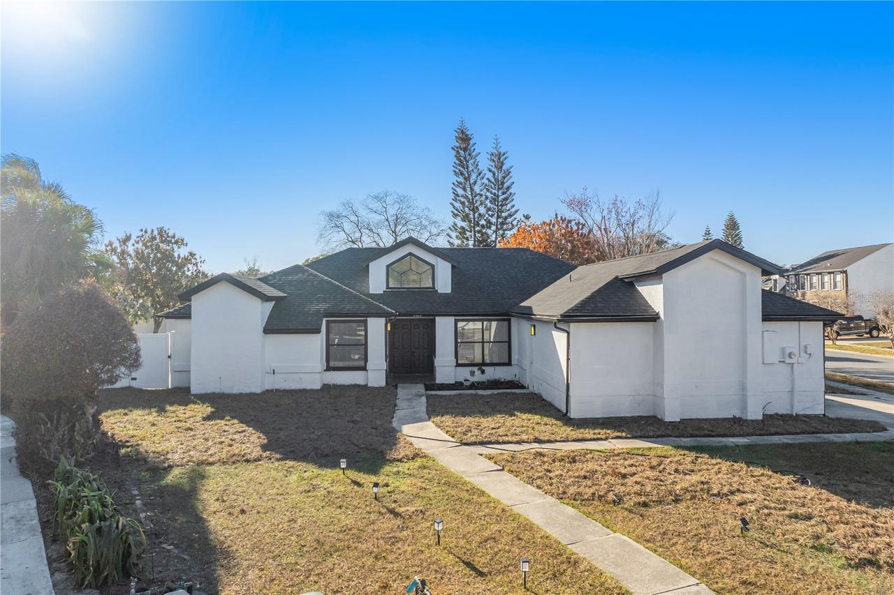 2020 Hidden Dale Ct., Kissimmee, FL 34741