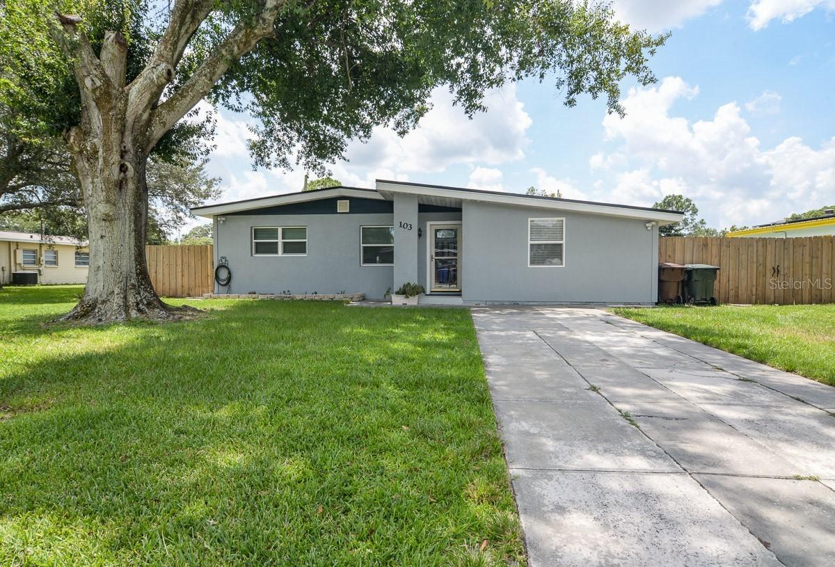 103 Dellwood Dr., Kissimmee, FL 34744