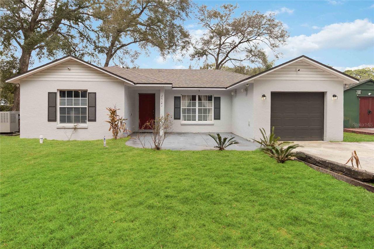 26141 Grassey Sprain Ave., Sorrento, FL 32776