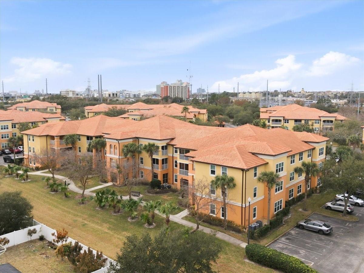 5455 Vineland #3107, Orlando, FL 32811