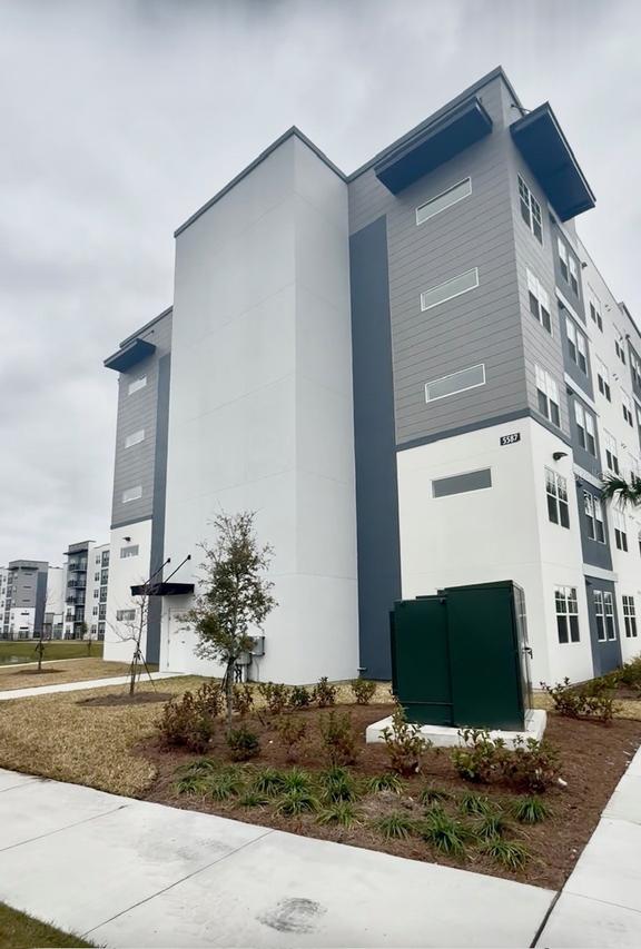 5587 Millenia Park #201, Orlando, FL 32839