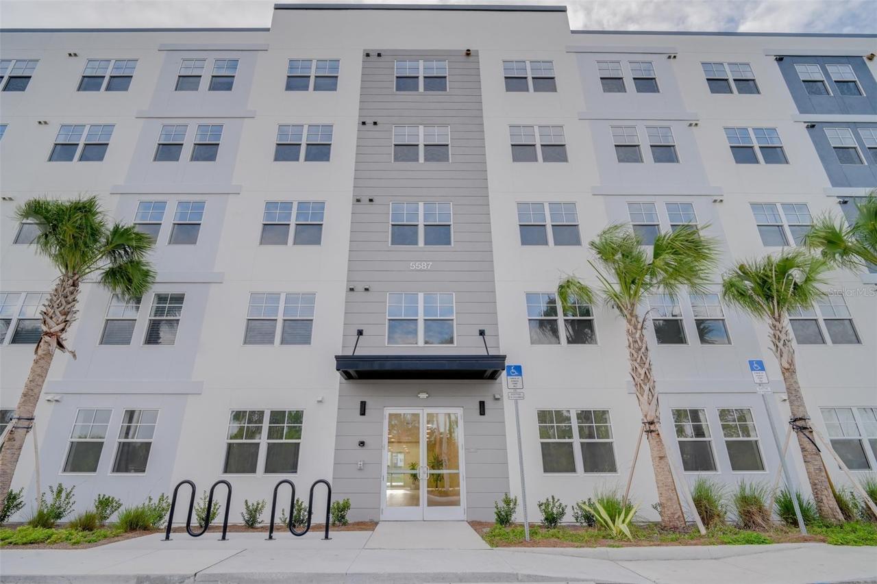 5587 Millenia Park #201, Orlando, FL 32839