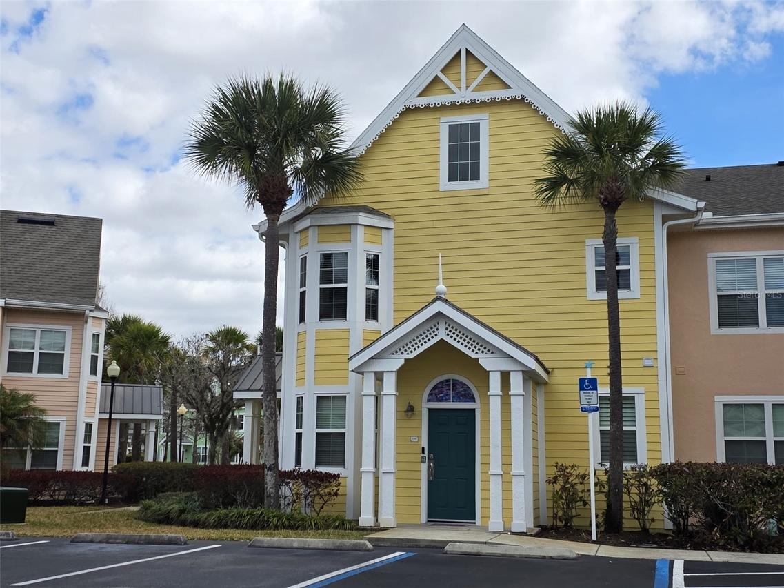 3001 Limbo Ln. #102, Kissimmee, FL 34746