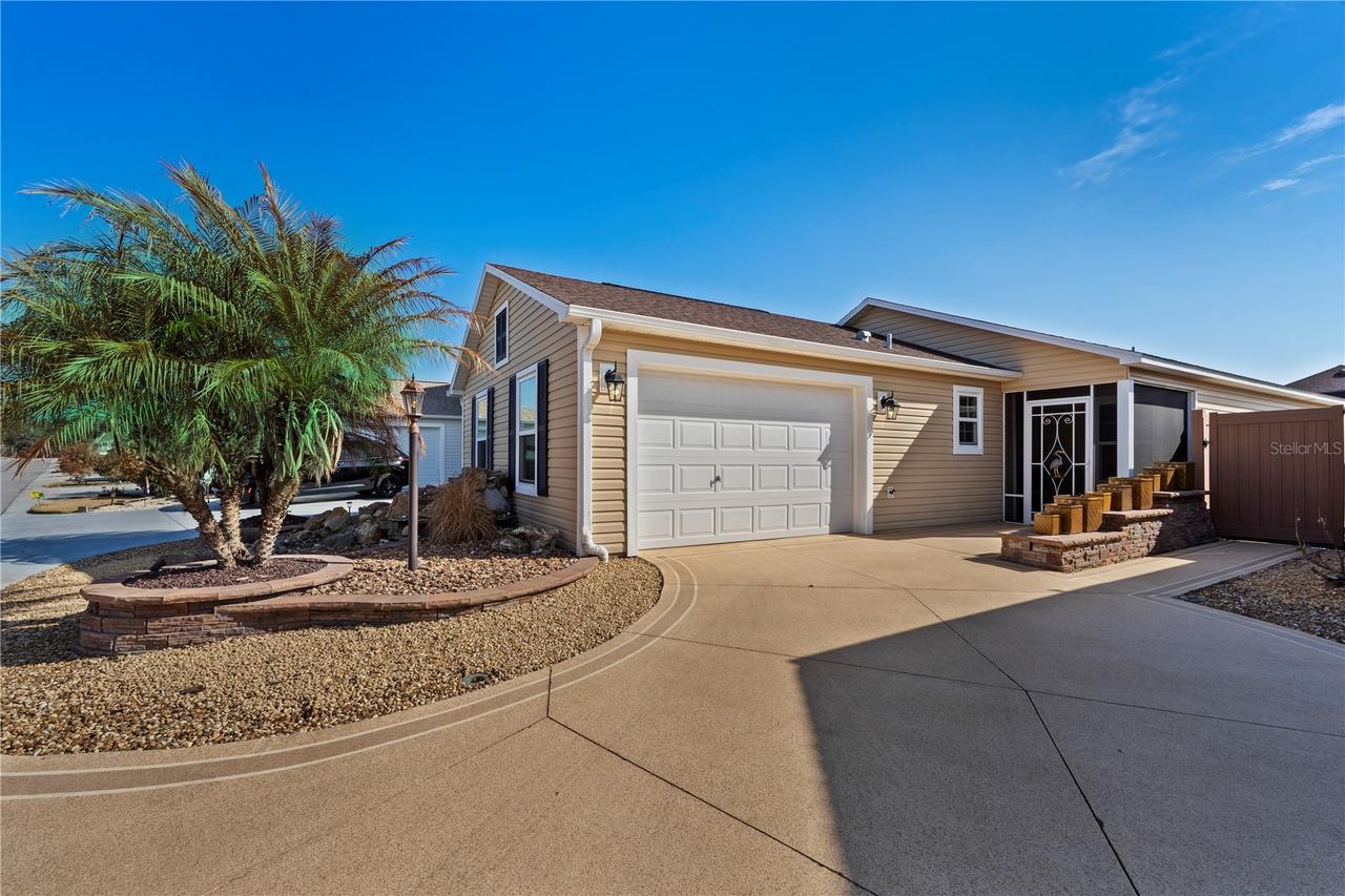 5859 Tupelo Ter., The Villages, FL 32163