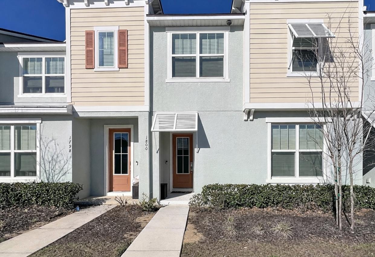 1800 Tropical Palms Cir., Kissimmee, FL 34747