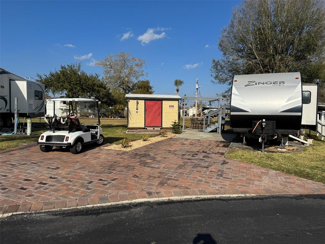 1391 Pine Island Dr., St Cloud, FL 34771