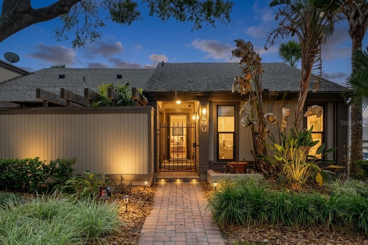 690 Lake Villas Dr., Altamonte Springs, FL 32701