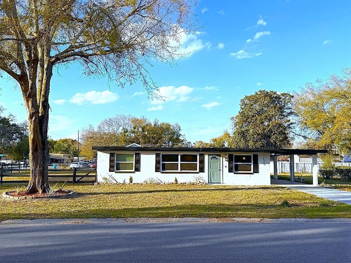 1135 Cherokee Dr., Kissimmee, FL 34744