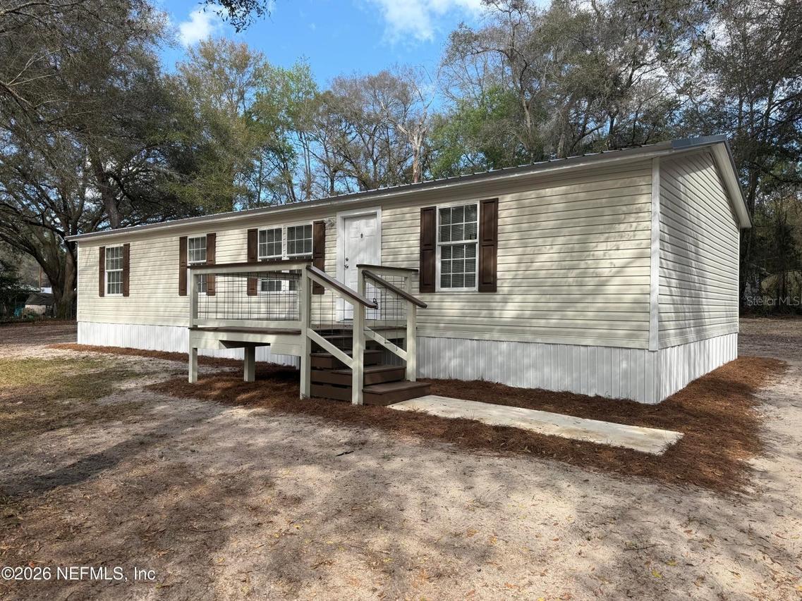 204 Rabbit Track Rd., Satsuma, FL 32189