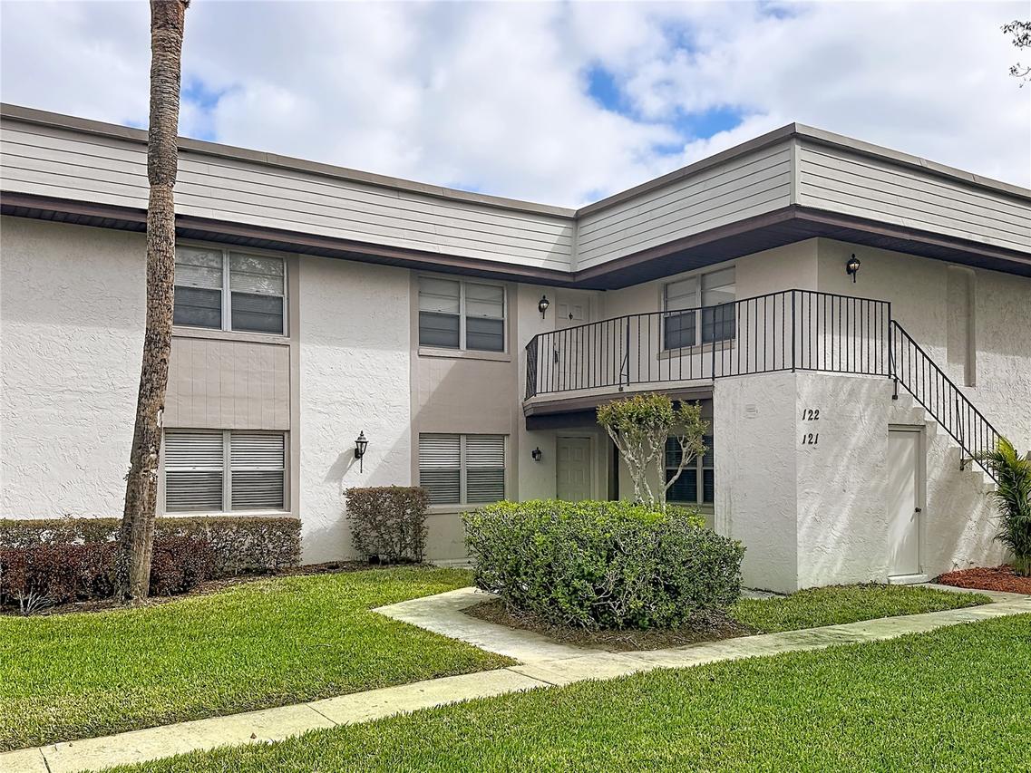 122 Windtree Ln. #O-204, Winter Garden, FL 34787