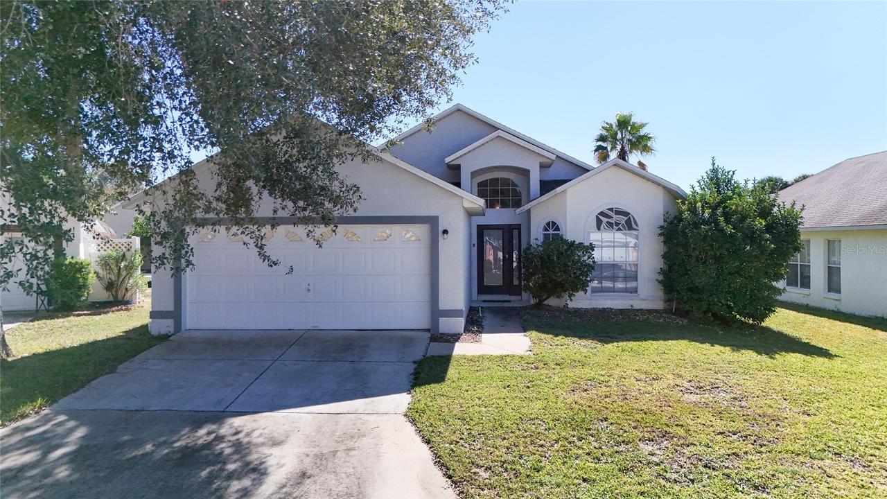 222 Lake Shore Pkwy., Davenport, FL 33896