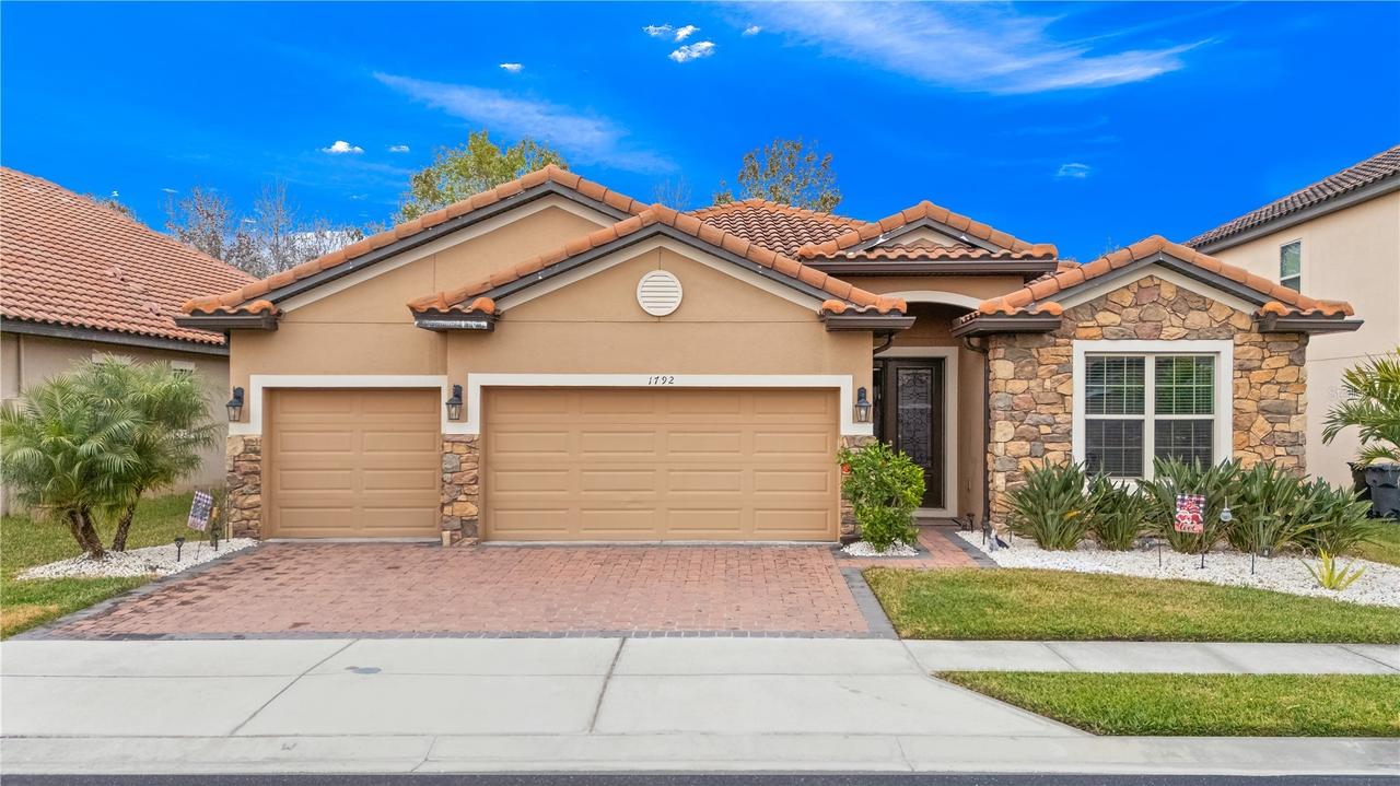 1792 Benoit Ter., Davenport, FL 33837