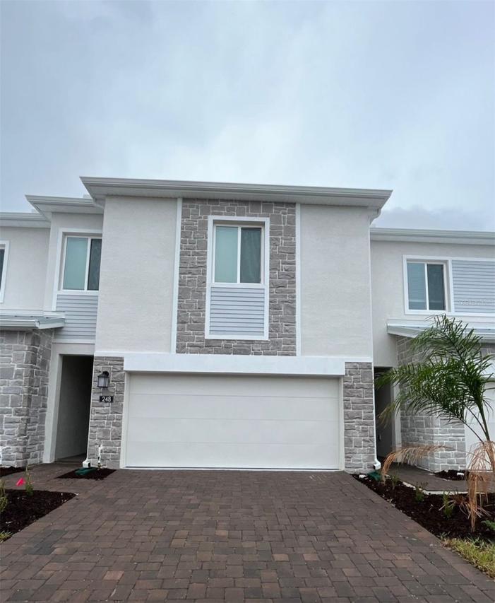 248 Nine Iron Dr., Davenport, FL 33896