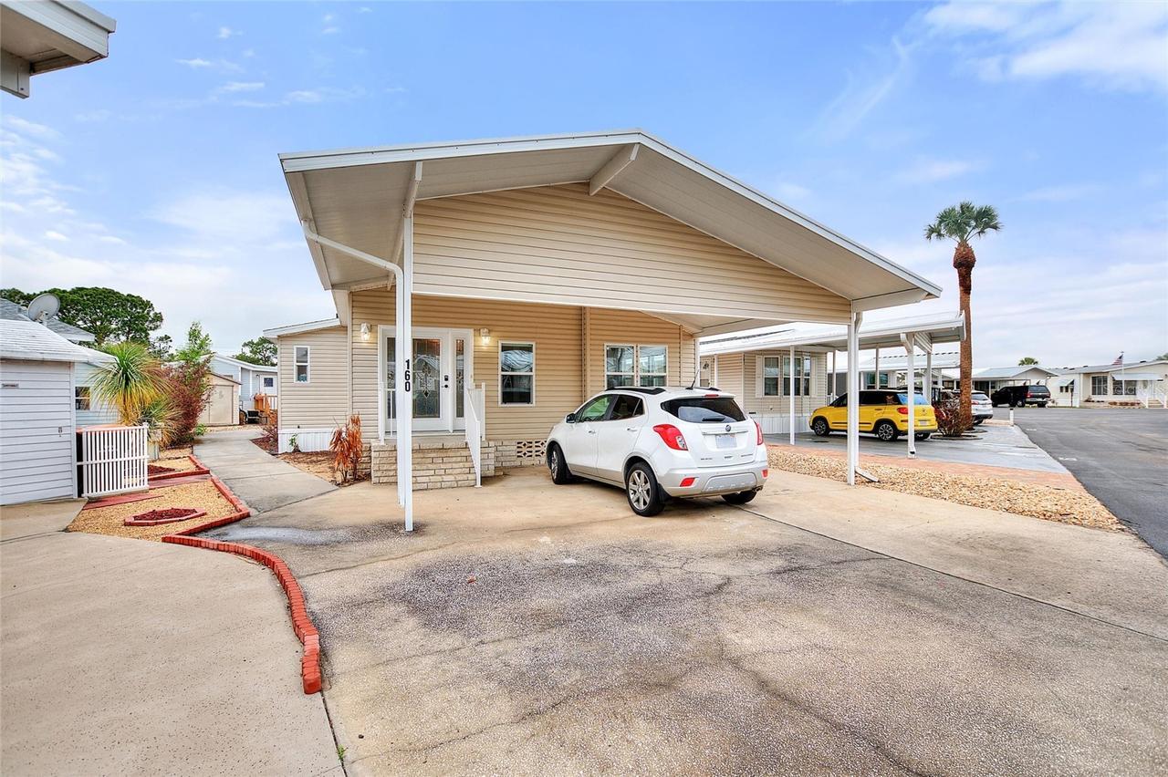 160 Eagle Ct, Davenport, FL 33837