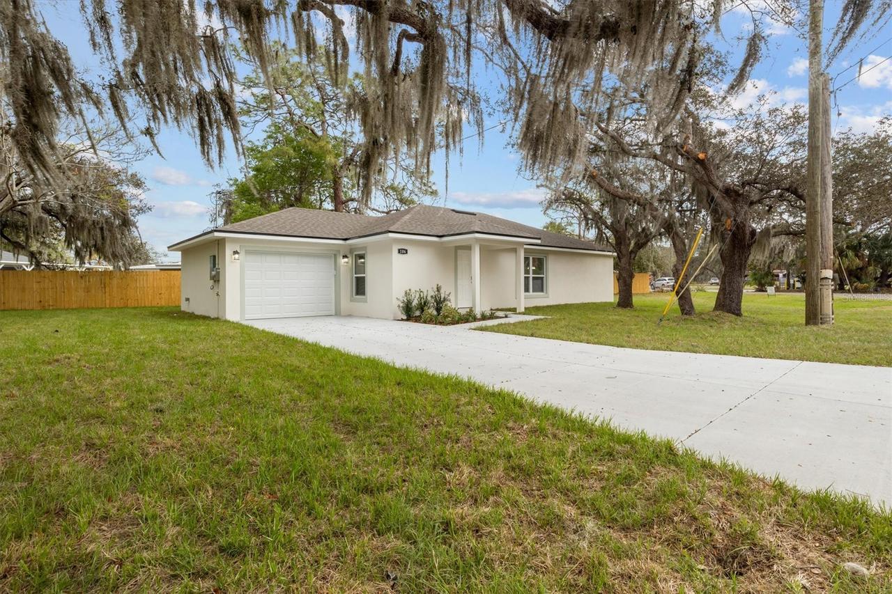 106 Sunset Blvd., Polk City, FL 33868