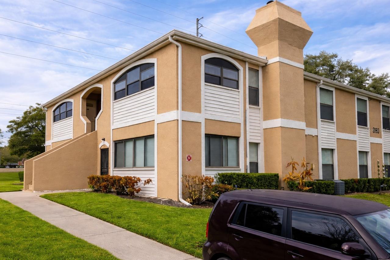 3160 S Semoran Blvd. #905, Orlando, FL 32822