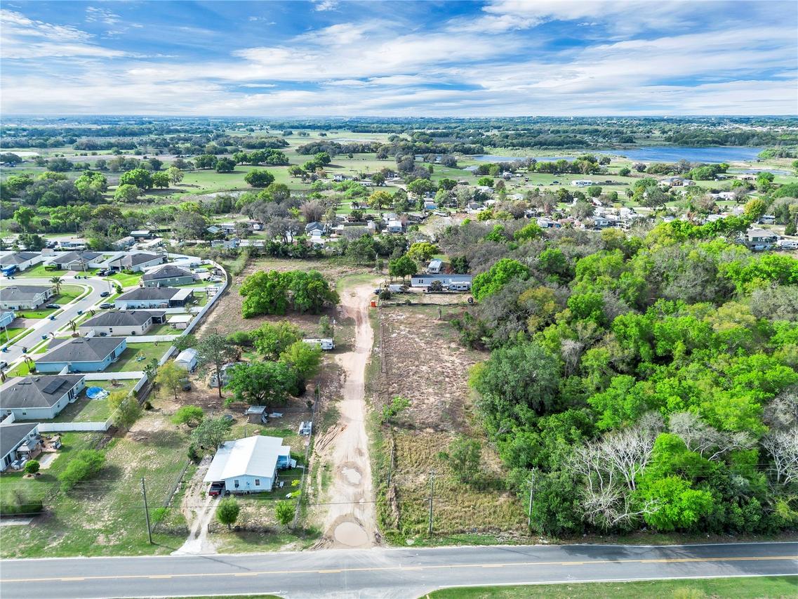 701 Mystery House Rd., Davenport, FL 33837