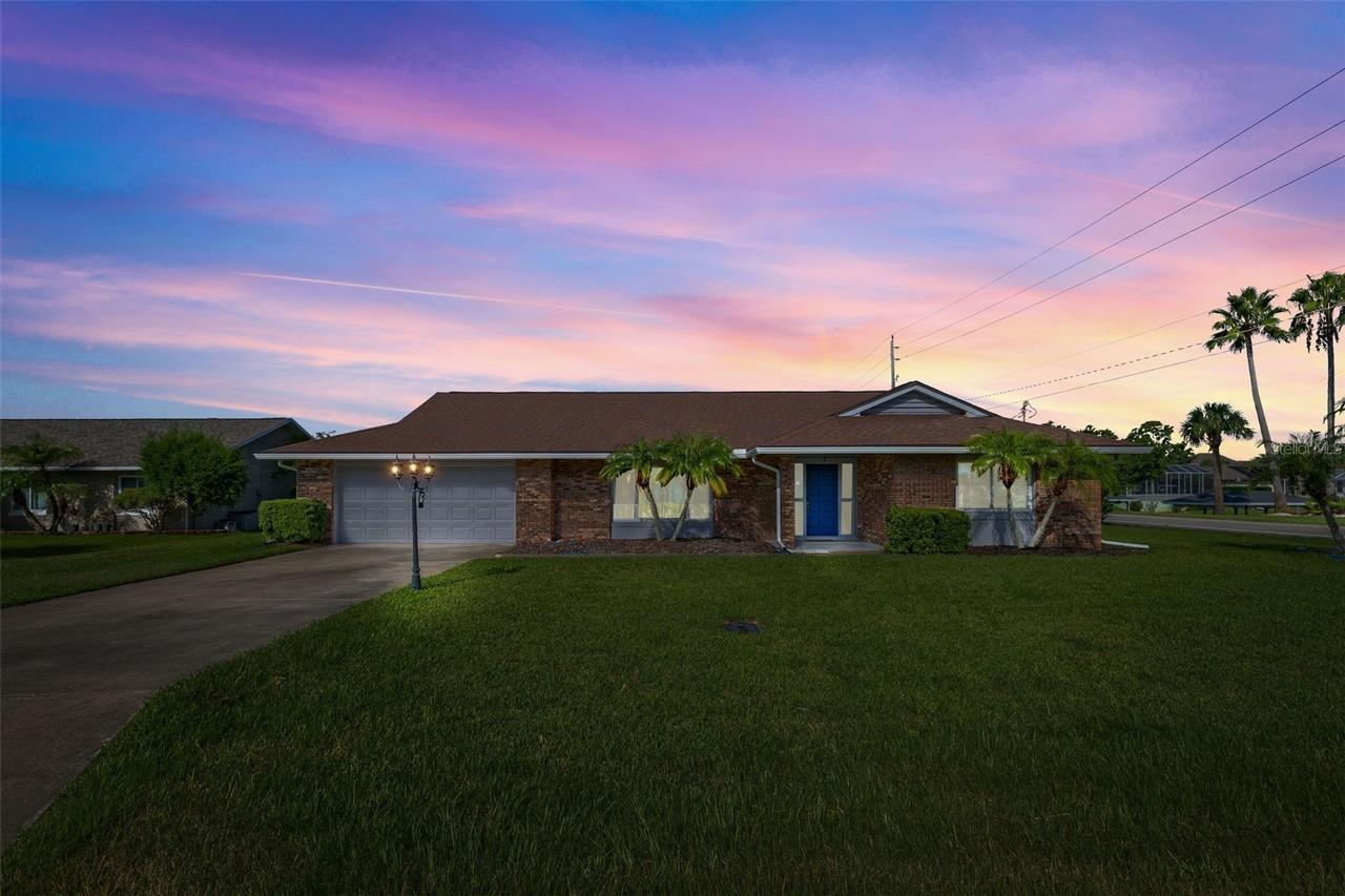 2 Claymont Ct., Palm Coast, FL 32137