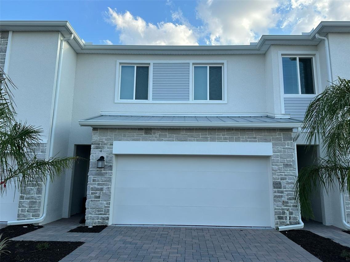 225 Bogey Dr., Davenport, FL 33896