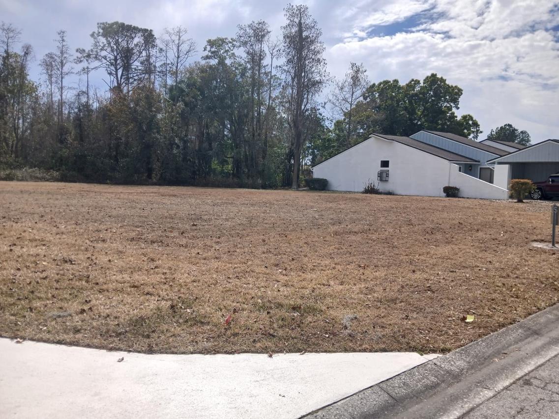 431 Prestwick Pl., Kissimmee, FL 34759