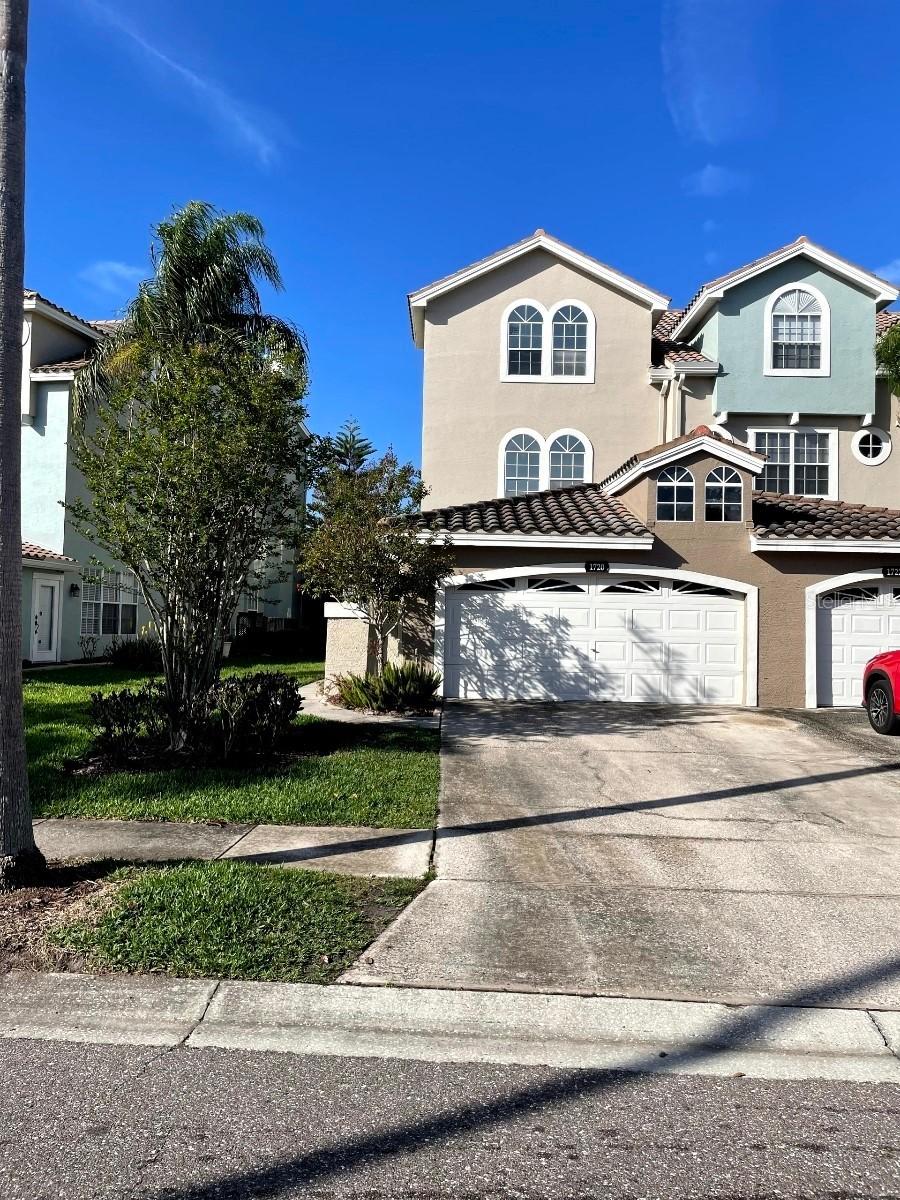 1720 Arabian Ln., Palm Harbor, FL 34685