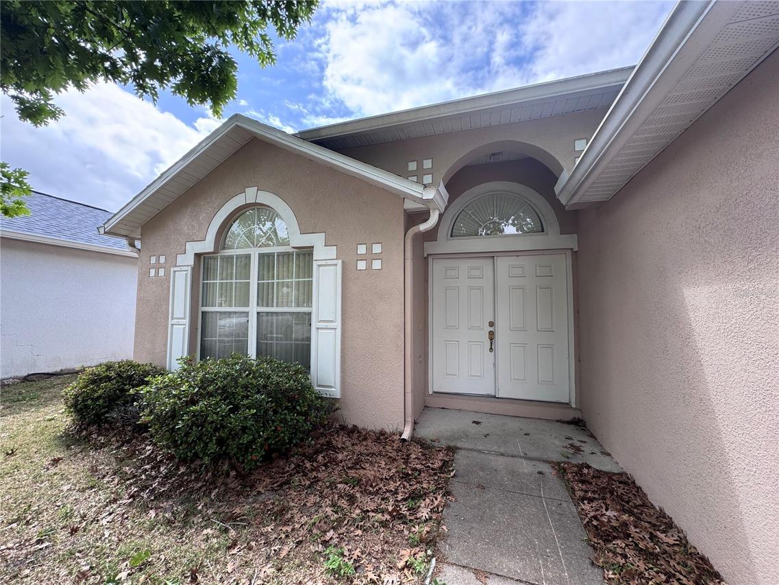 273 Curtis Ave., Groveland, FL 34736