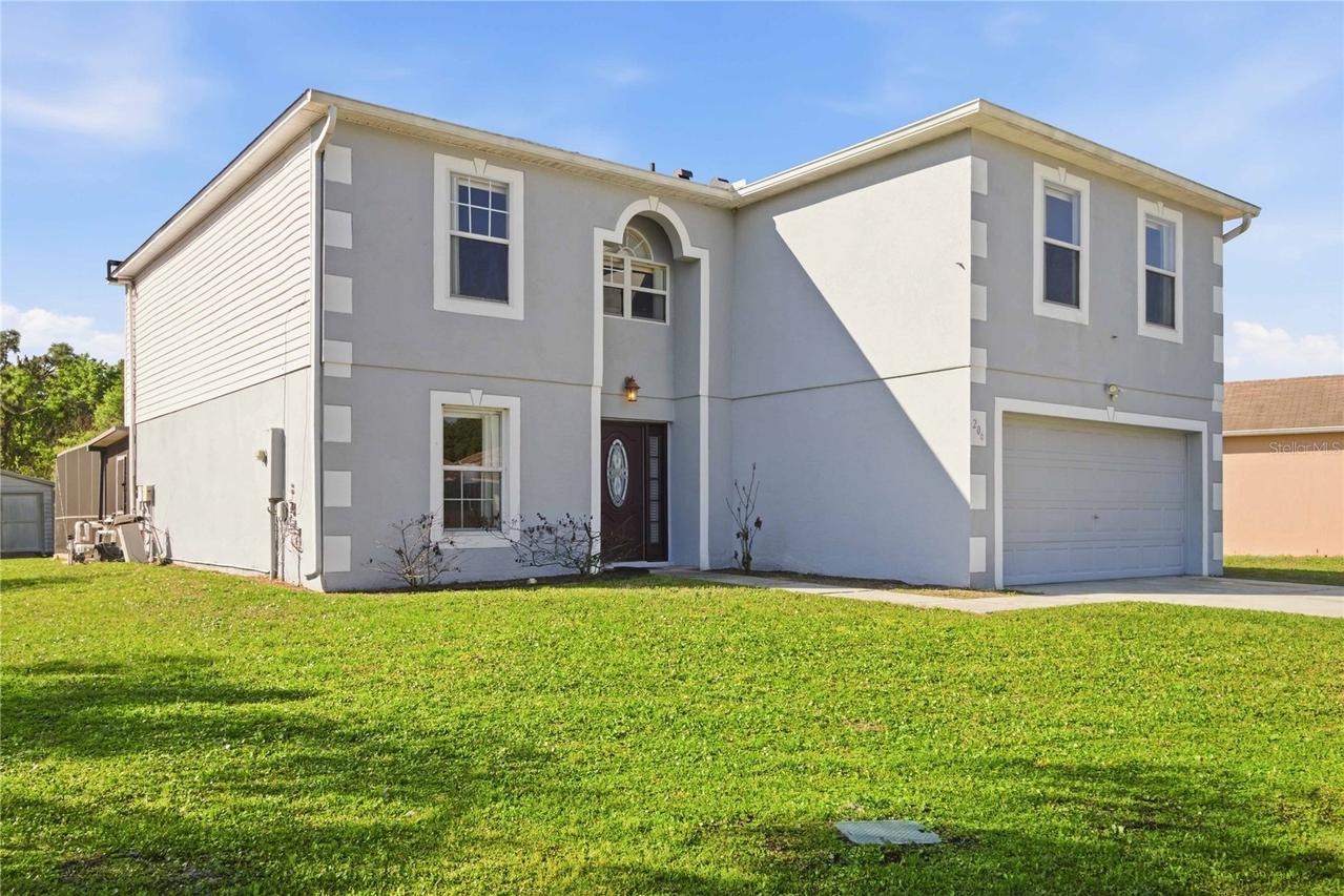 206 Taranto Way, Kissimmee, FL 34758